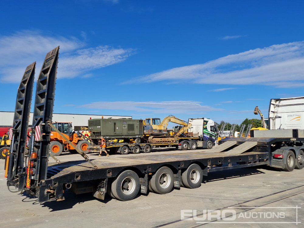 2009 King trailers Tri Axle Step Frame Low Loader Trailer, Ramps - Низкорамный прицеп: фото 5 2009 King trailers Tri Axle Step Frame Low Loader Trailer, Ramps - Низкорамный прицеп: фото 5