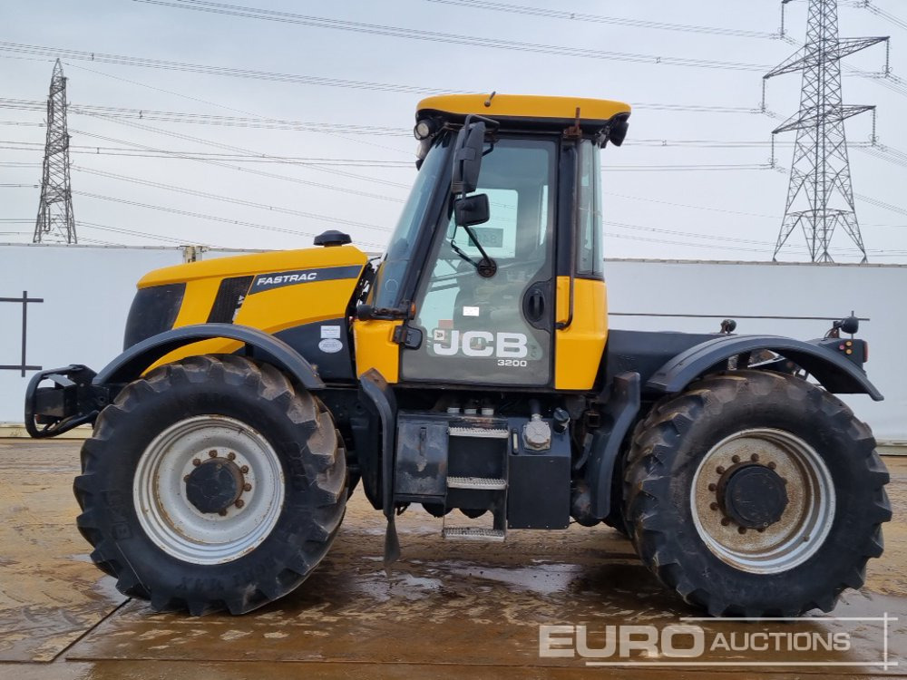 2010 JCB Fastrac 3200 - Трактор: фото 2 2010 JCB Fastrac 3200 - Трактор: фото 2