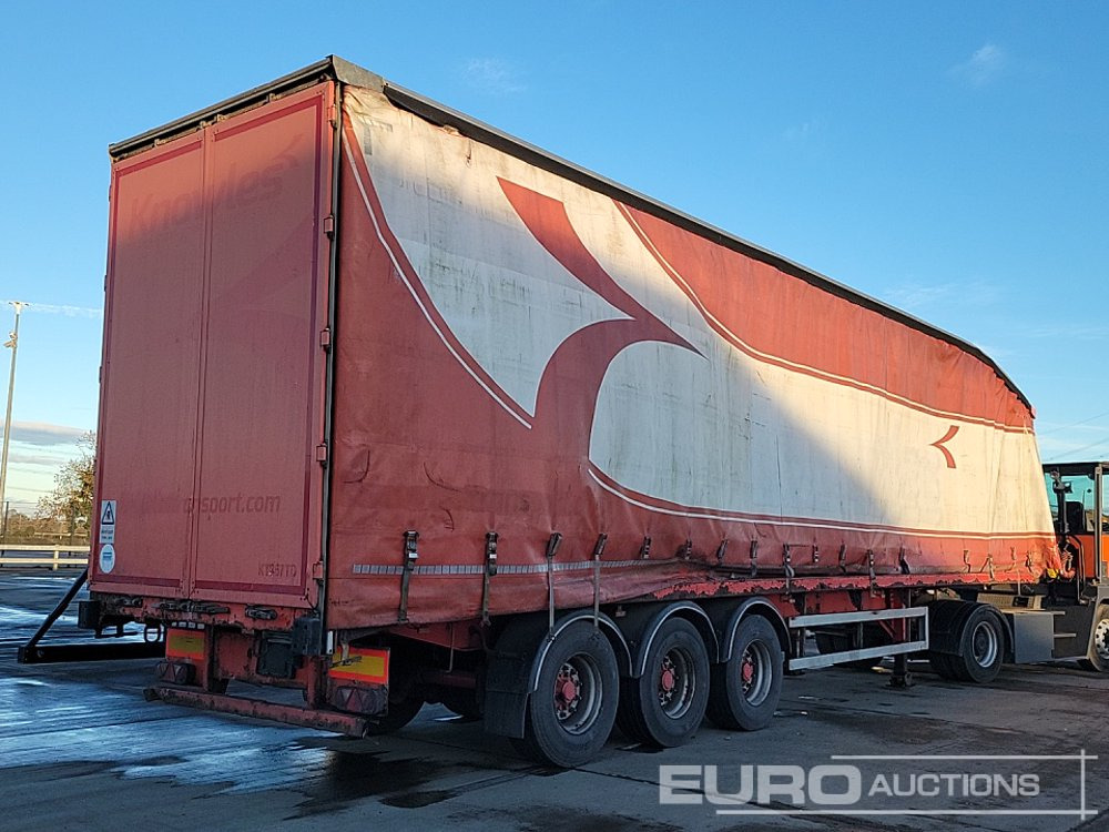 2010 SDC Tri Axle Curtainsider Trailer - Тентованный полуприцеп: фото 5 2010 SDC Tri Axle Curtainsider Trailer - Тентованный полуприцеп: фото 5
