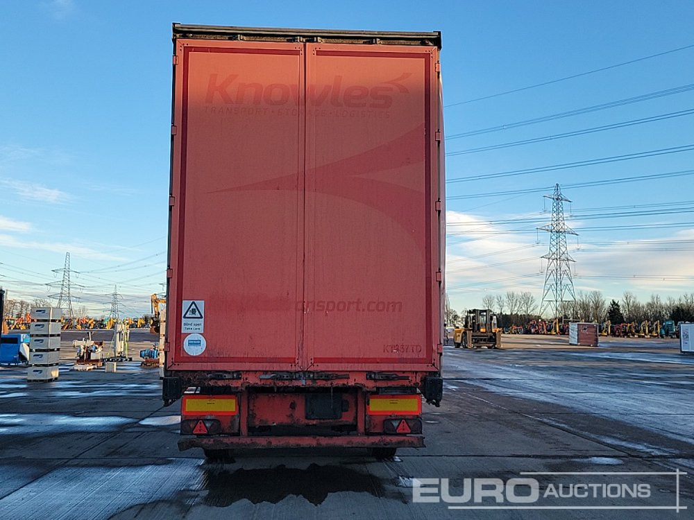 2010 SDC Tri Axle Curtainsider Trailer - Тентованный полуприцеп: фото 4 2010 SDC Tri Axle Curtainsider Trailer - Тентованный полуприцеп: фото 4
