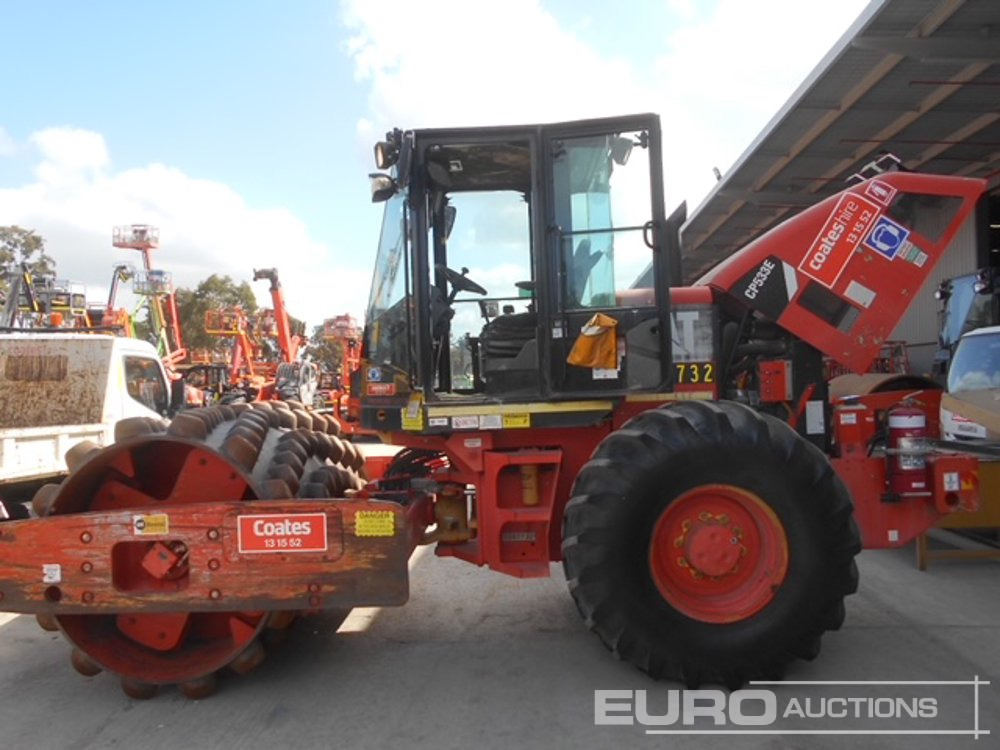 2011 CAT CP533E - Каток: фото 2 2011 CAT CP533E - Каток: фото 2