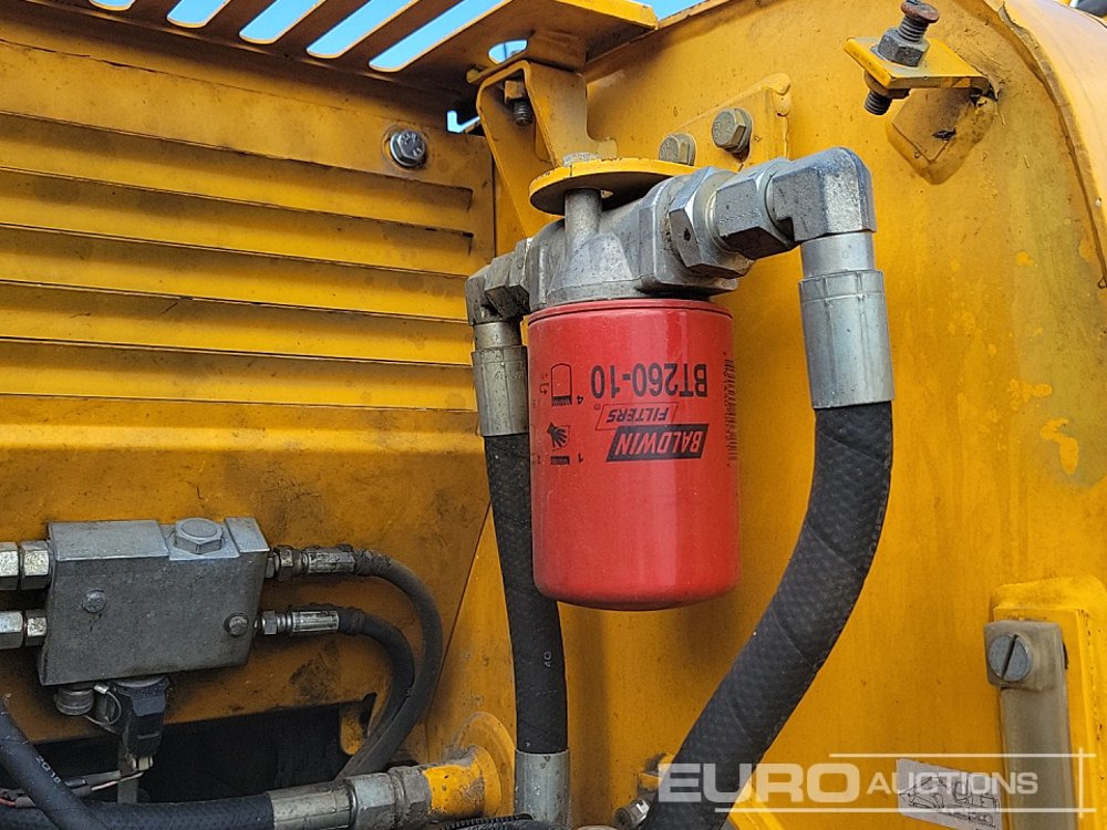 Гусеничный экскаватор 2011 JCB JS220LC: фото 34