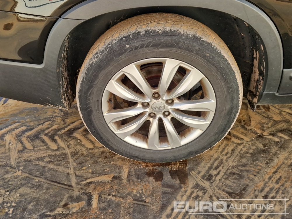 Внедорожник 2011 Kia Sorento: фото 7