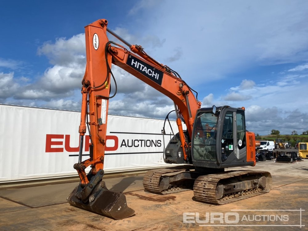 2012 Hitachi ZX135US-3 - Гусеничный экскаватор: фото 1 2012 Hitachi ZX135US-3 - Гусеничный экскаватор: фото 1