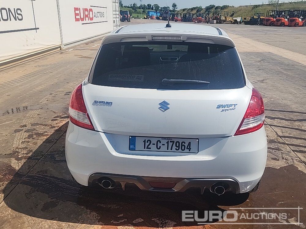 2012 Suzuki Swift - Легковой автомобиль: фото 4 2012 Suzuki Swift - Легковой автомобиль: фото 4