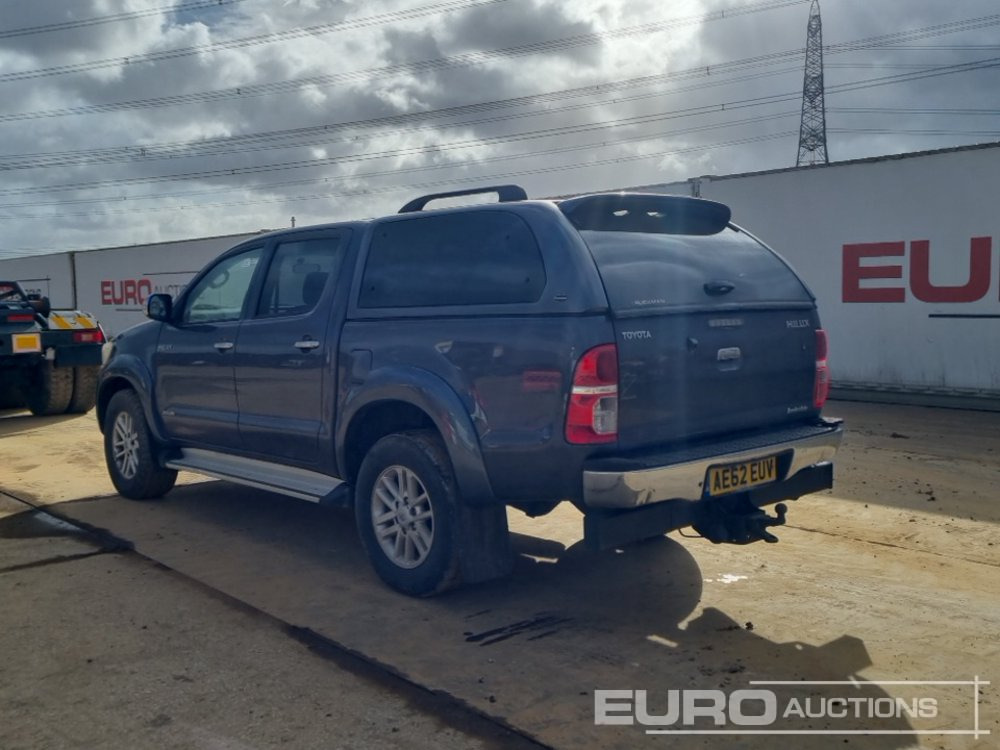 2012 Toyota Hilux Invincible - Пикап: фото 3 2012 Toyota Hilux Invincible - Пикап: фото 3