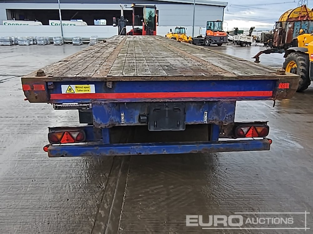 2013 SDC Trailer Tri Axle Flatbed Trailer, Twist Locks - Полуприцеп бортовой/ Платформа: фото 4 2013 SDC Trailer Tri Axle Flatbed Trailer, Twist Locks - Полуприцеп бортовой/ Платформа: фото 4