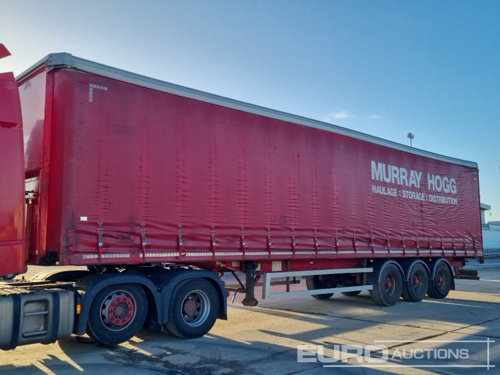 2013 SDC Tri Axle Curtainsider Trailer - Тентованный полуприцеп: фото 1 2013 SDC Tri Axle Curtainsider Trailer - Тентованный полуприцеп: фото 1