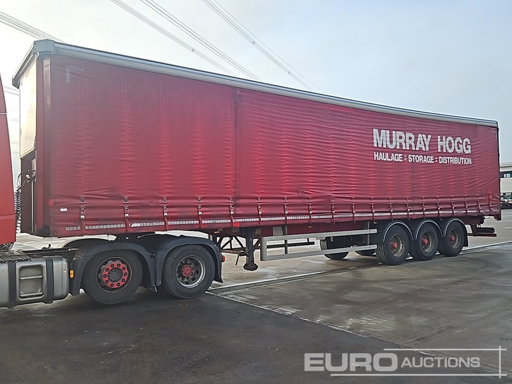 2013 SDC Tri Axle Curtainsider Trailer - Тентованный полуприцеп: фото 1 2013 SDC Tri Axle Curtainsider Trailer - Тентованный полуприцеп: фото 1