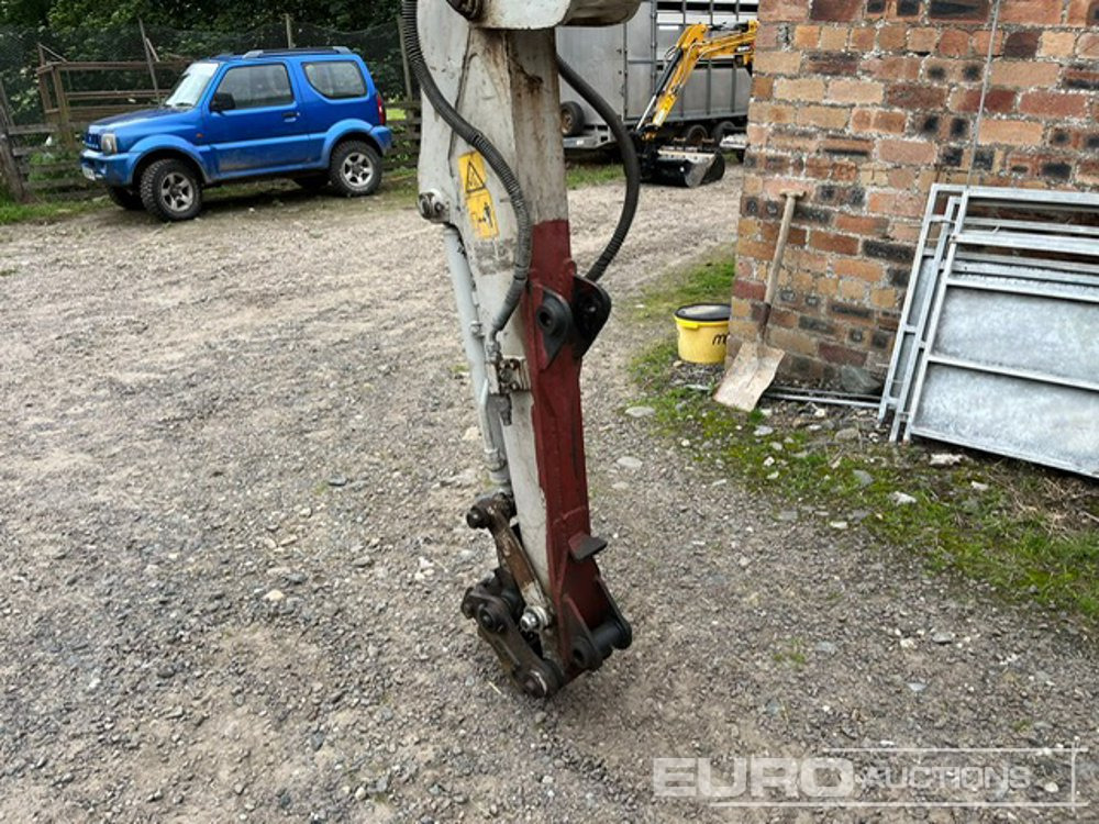 2013 Takeuchi TB228 - Мини-экскаватор: фото 5 2013 Takeuchi TB228 - Мини-экскаватор: фото 5