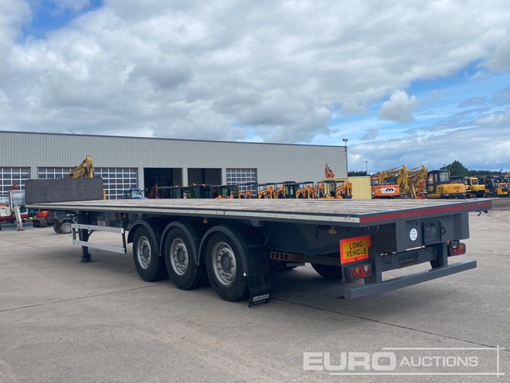 2014 Concept Trailers 45' Tri Axle Flat Bed Trailer, Goal Posts, SAF Axles - Полуприцеп бортовой/ Платформа: фото 3 2014 Concept Trailers 45' Tri Axle Flat Bed Trailer, Goal Posts, SAF Axles - Полуприцеп бортовой/ Платформа: фото 3