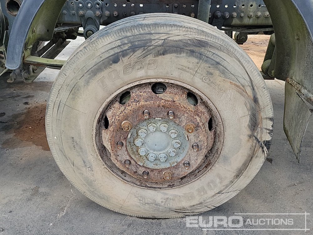 Грузовик-шасси 2014 Mercedes Arocs 3240: фото 10