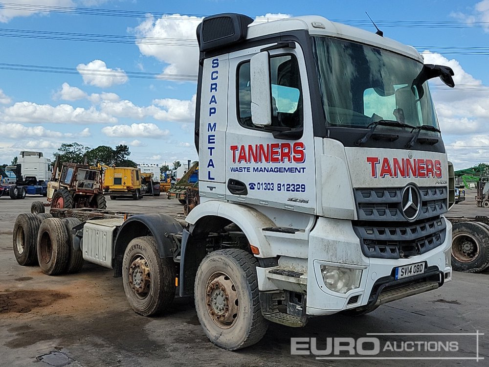 Грузовик-шасси 2014 Mercedes Arocs 3240: фото 7