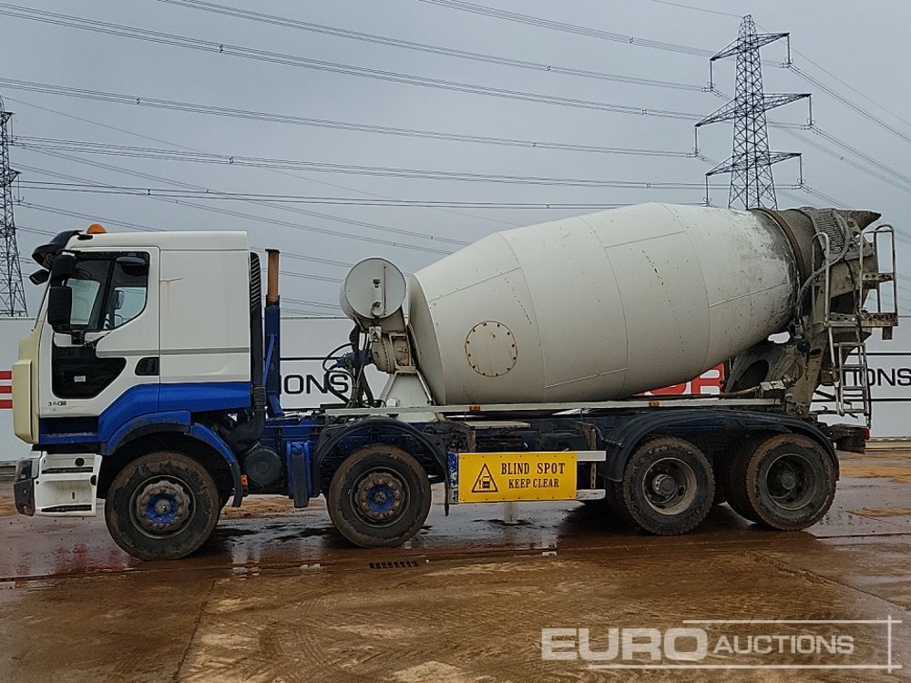 2014 Renault 380DXI - Автобетоносмеситель: фото 2 2014 Renault 380DXI - Автобетоносмеситель: фото 2