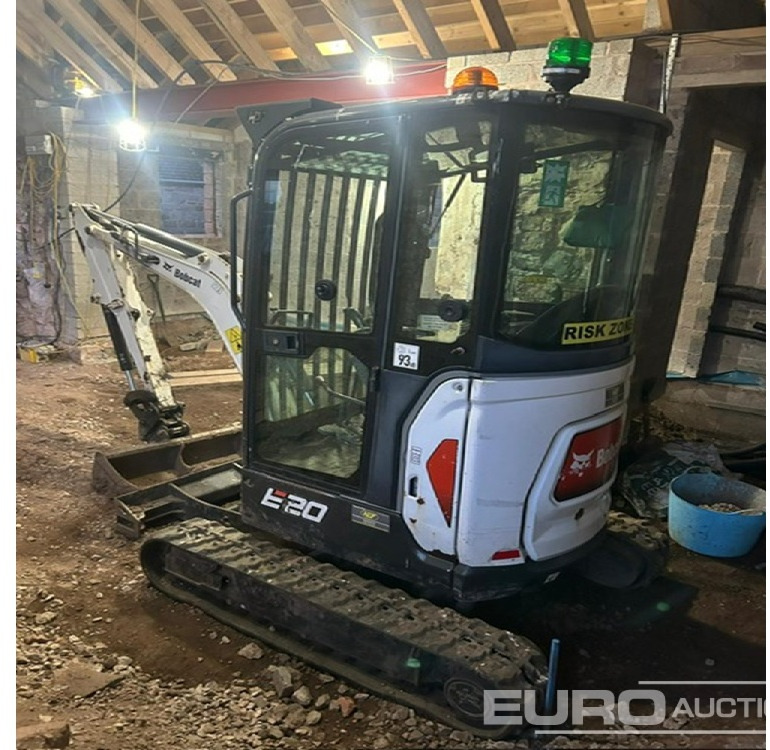 2015 Bobcat E20 - Мини-экскаватор: фото 2 2015 Bobcat E20 - Мини-экскаватор: фото 2