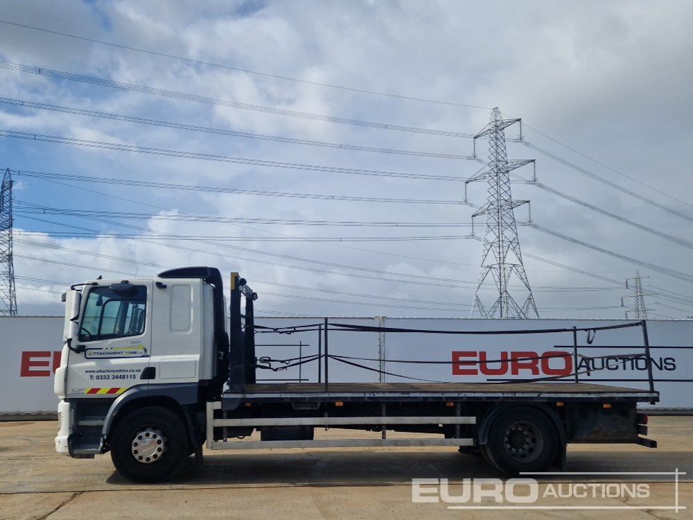 2015 DAF CR310 - Грузовик бортовой/ Платформа: фото 2 2015 DAF CR310 - Грузовик бортовой/ Платформа: фото 2