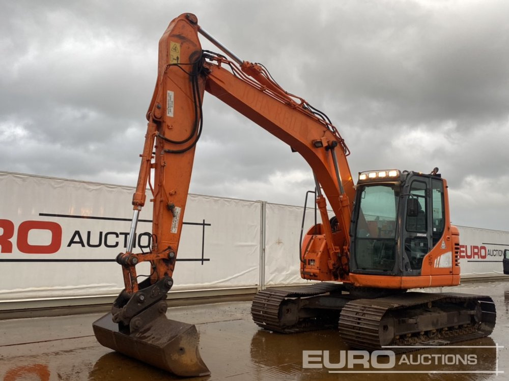 2015 Doosan DX140 LCR-3 - Гусеничный экскаватор: фото 1 2015 Doosan DX140 LCR-3 - Гусеничный экскаватор: фото 1