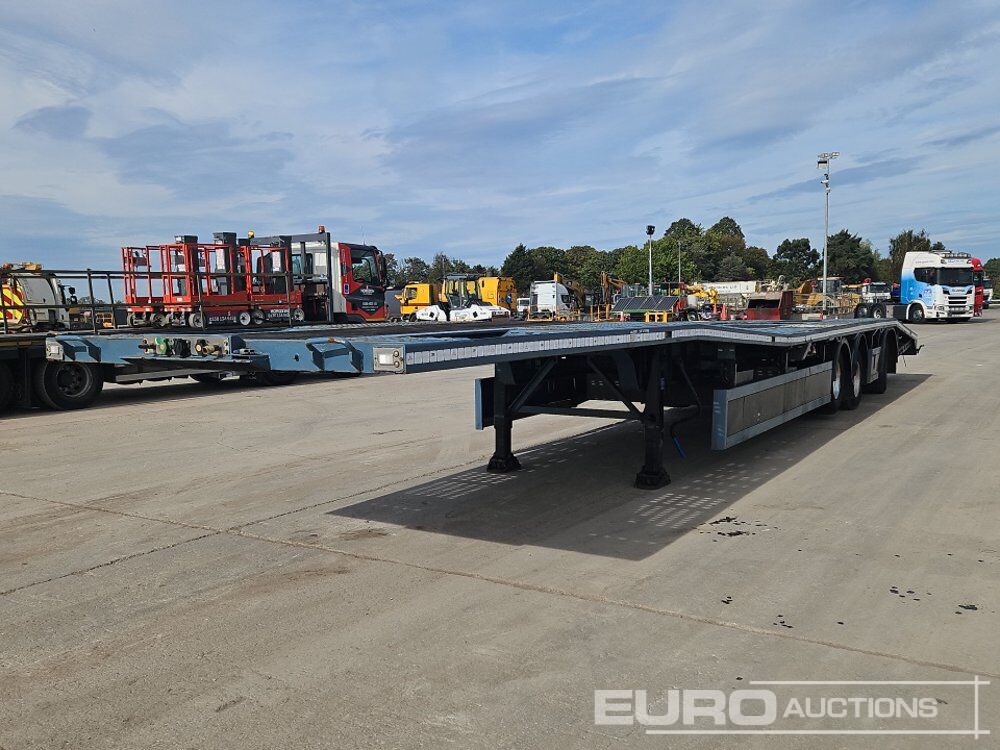 2015 SDC Trailers Ltd Tri Axle Low Loader Trailer, Rear Steer - Низкорамный прицеп: фото 1 2015 SDC Trailers Ltd Tri Axle Low Loader Trailer, Rear Steer - Низкорамный прицеп: фото 1