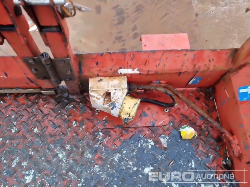 Подъёмник 2015 SkyJack SJ6832RT: фото 32 Подъёмник 2015 SkyJack SJ6832RT: фото 32