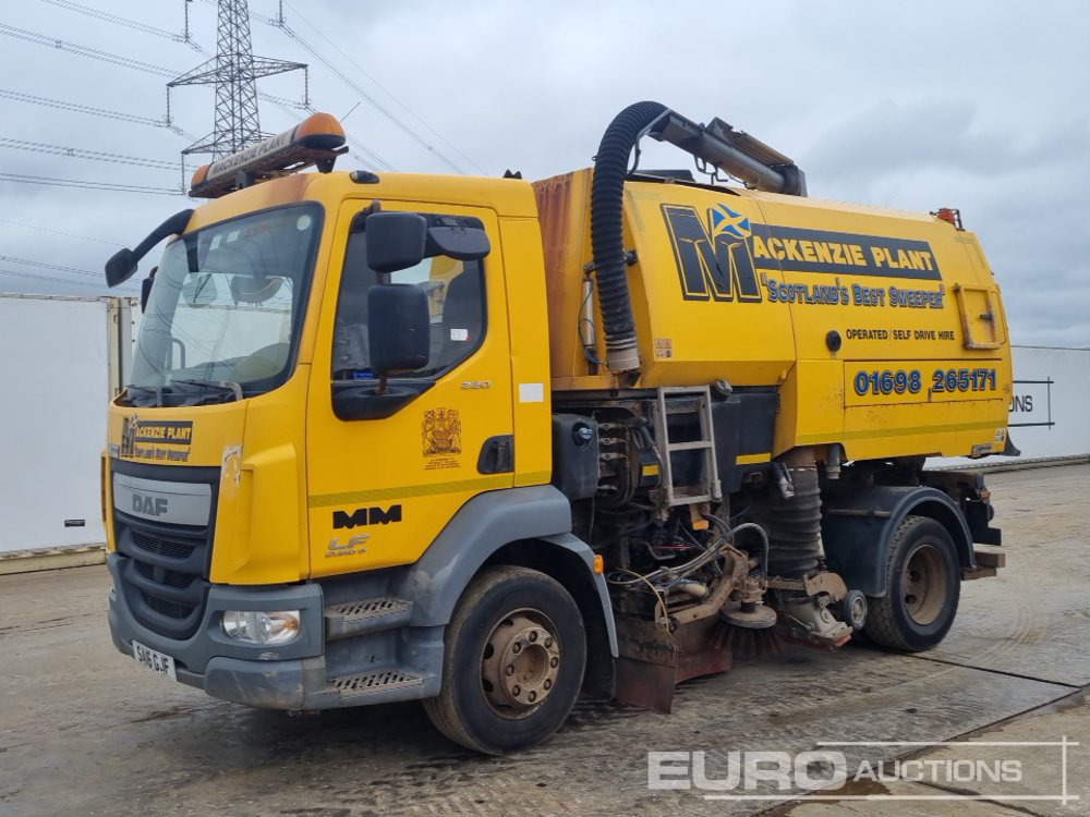 2016 DAF LF220 - Подметально-уборочная машина: фото 1 2016 DAF LF220 - Подметально-уборочная машина: фото 1