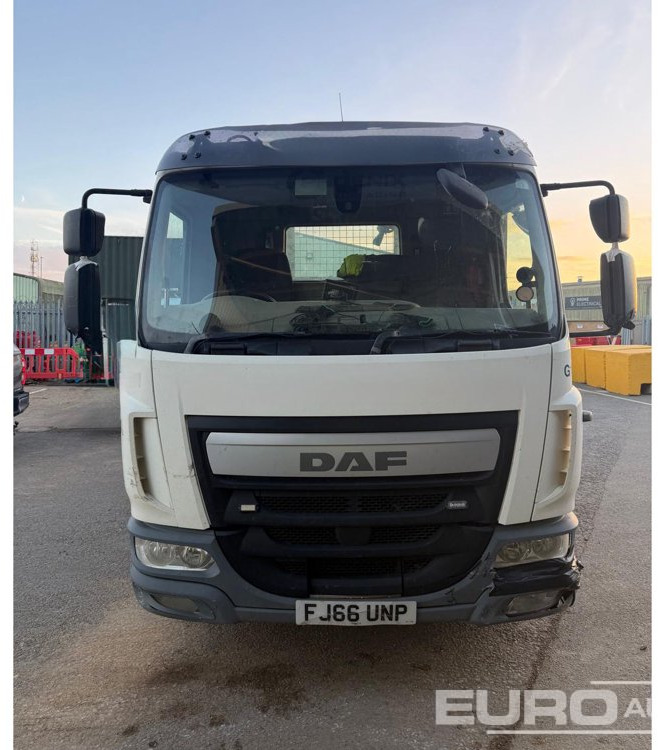 2016 DAF LF220FA - Самосвал: фото 5 2016 DAF LF220FA - Самосвал: фото 5