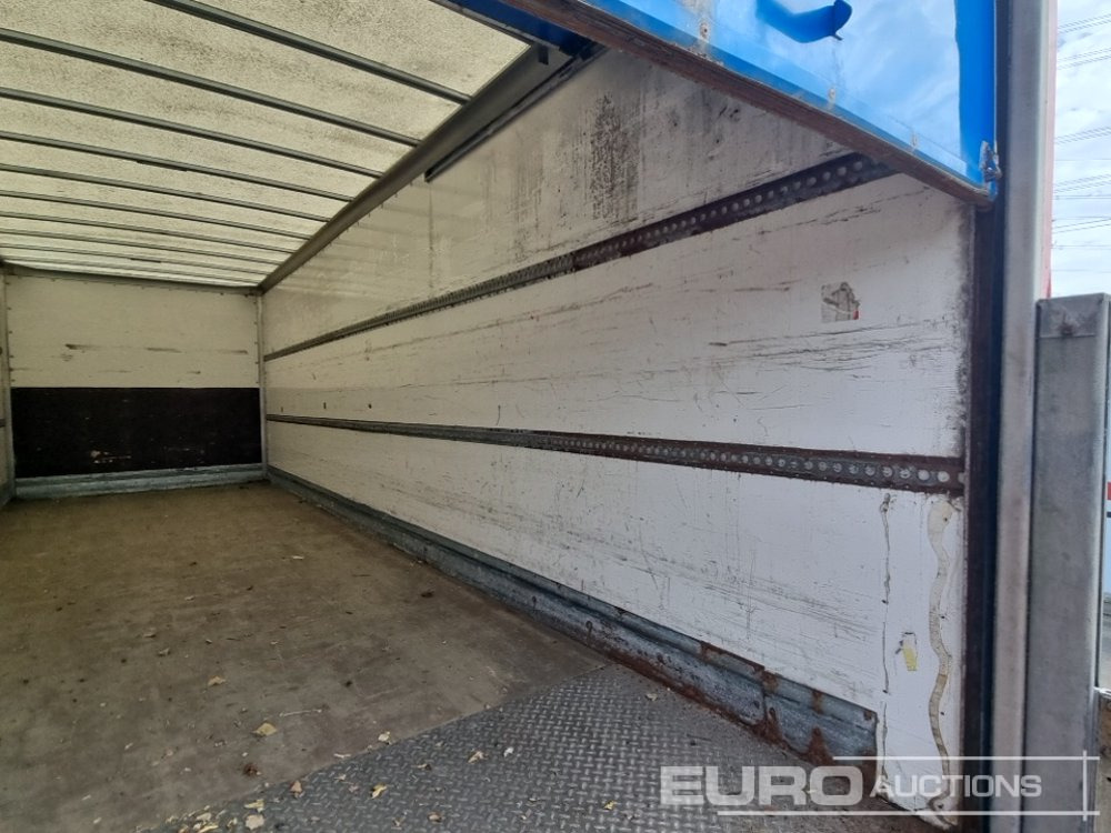 Грузовик с закрытым кузовом 2017 DAF CF260: фото 19