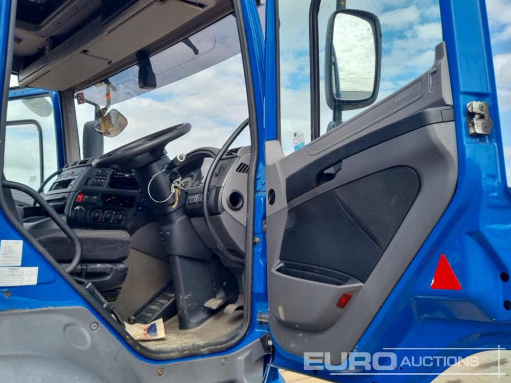 Грузовик с закрытым кузовом 2017 DAF CF260: фото 26