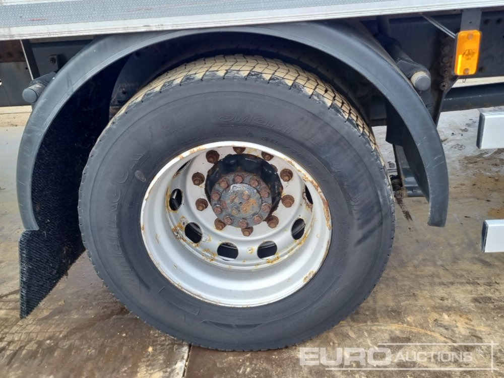 Грузовик с закрытым кузовом 2017 DAF CF260: фото 12