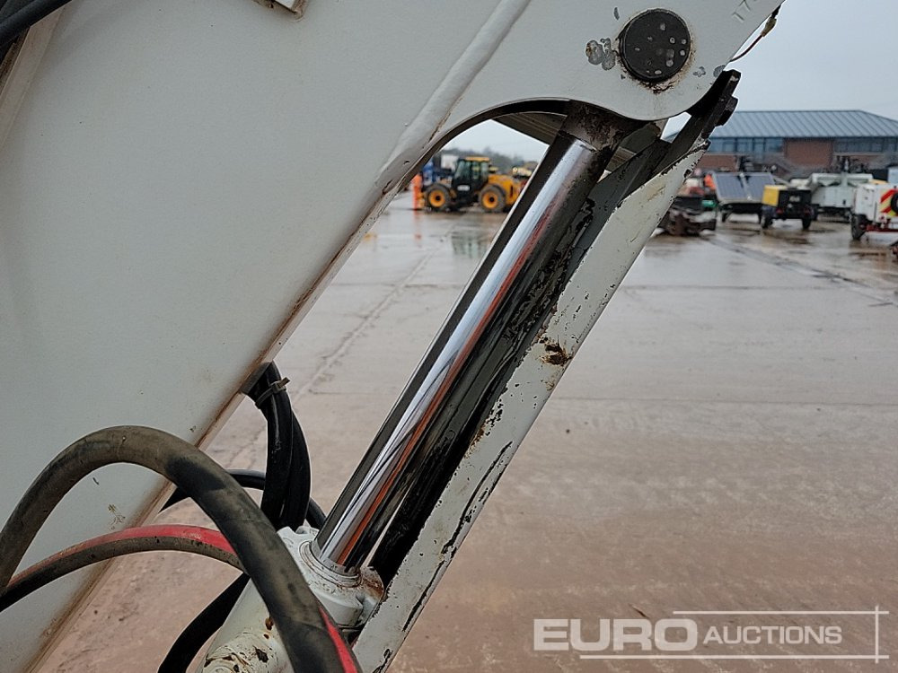 Мини-экскаватор 2017 Takeuchi TB230: фото 18