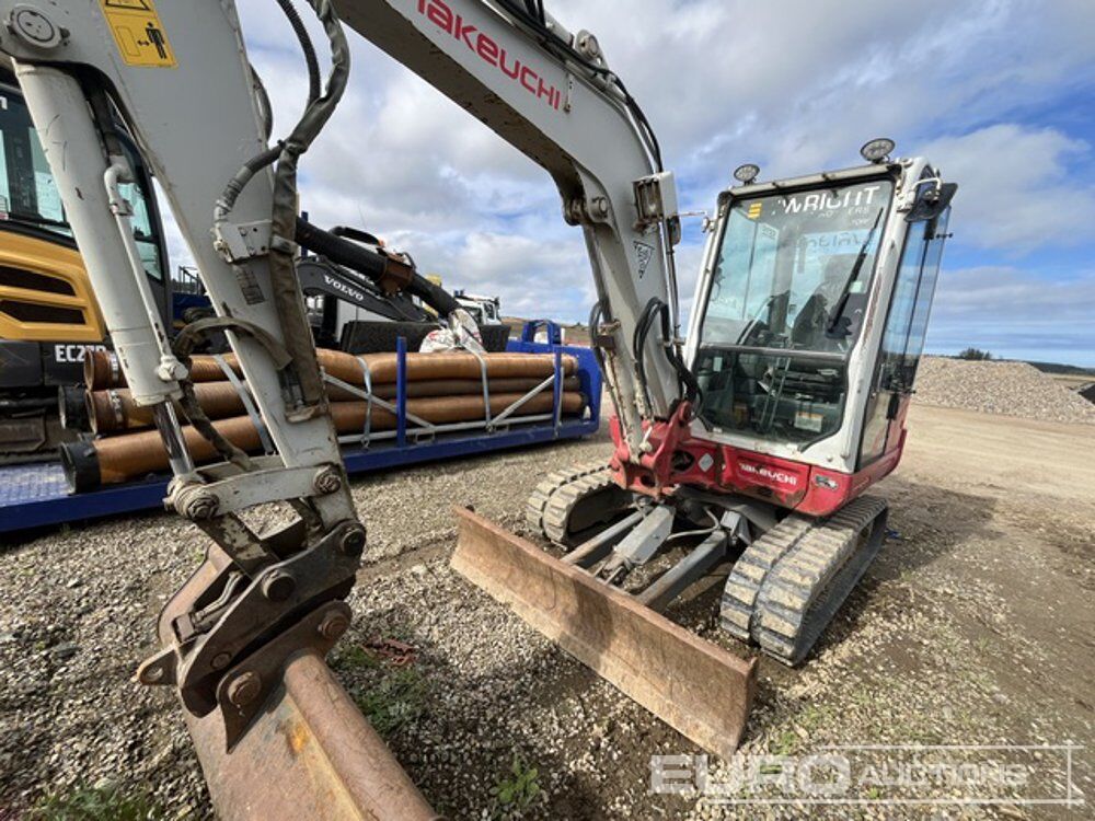 2017 Takeuchi TB240 - Мини-экскаватор: фото 1 2017 Takeuchi TB240 - Мини-экскаватор: фото 1