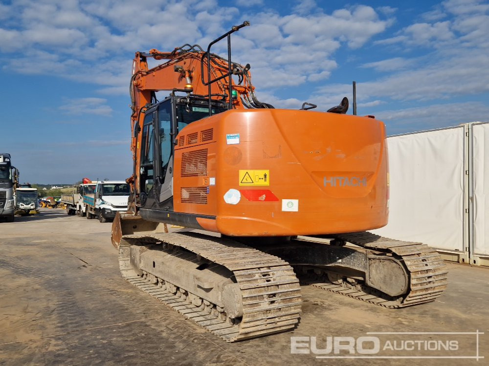 2020 Hitachi ZX225USRLC-6 - Гусеничный экскаватор: фото 3 2020 Hitachi ZX225USRLC-6 - Гусеничный экскаватор: фото 3