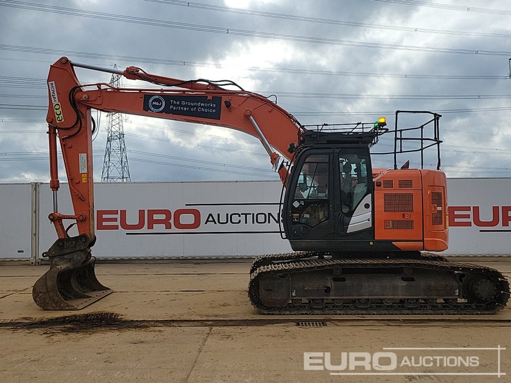 2020 Hitachi ZX225US - Гусеничный экскаватор: фото 2 2020 Hitachi ZX225US - Гусеничный экскаватор: фото 2