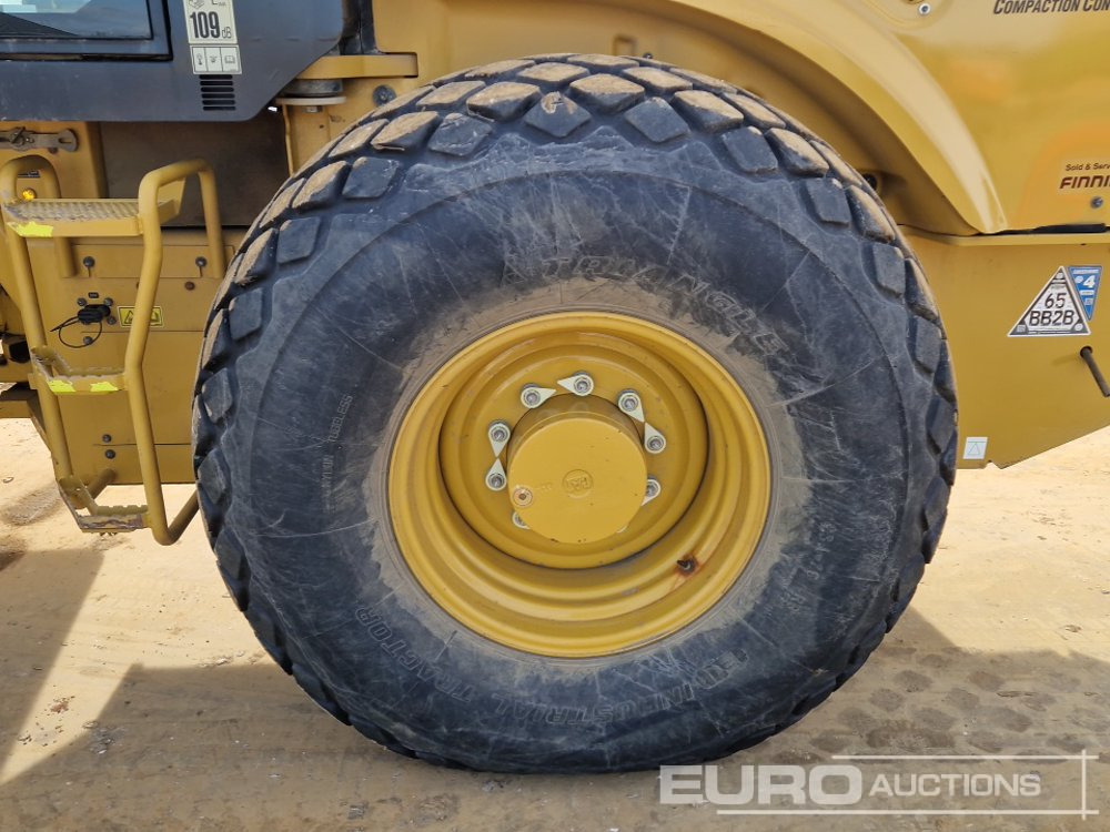 Каток 2021 CAT CS66B: фото 12 Каток 2021 CAT CS66B: фото 12