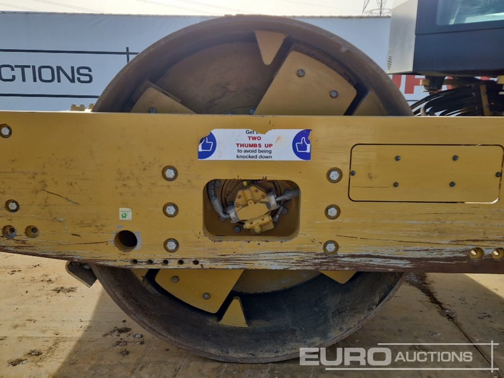 Каток 2021 CAT CS66B: фото 10 Каток 2021 CAT CS66B: фото 10