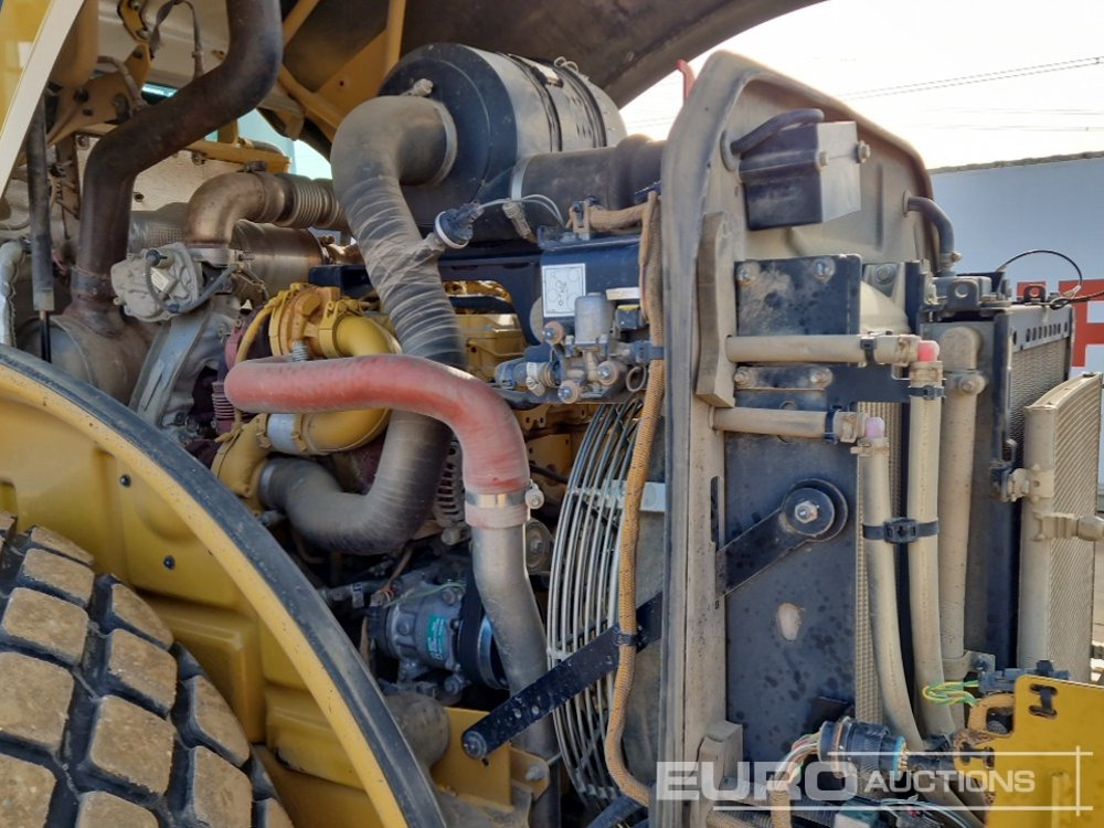 Каток 2021 CAT CS66B: фото 20 Каток 2021 CAT CS66B: фото 20