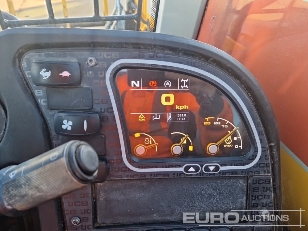 Телескопический погрузчик 2021 JCB 525-60 Hi Viz: фото 38