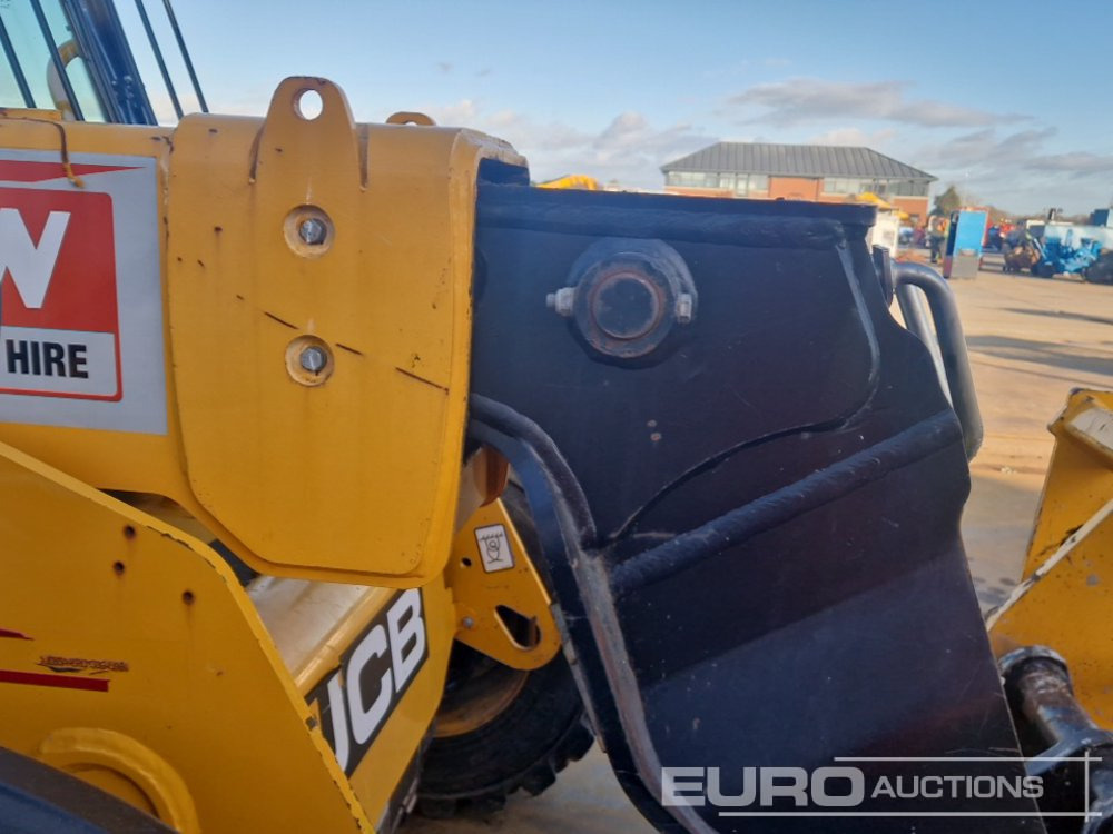 Телескопический погрузчик 2021 JCB 525-60 Hi Viz: фото 19