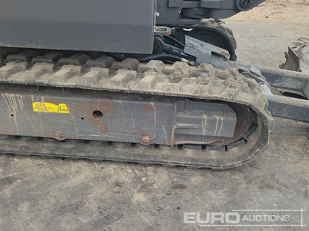 Мини-экскаватор 2022 Volvo EC18E: фото 15