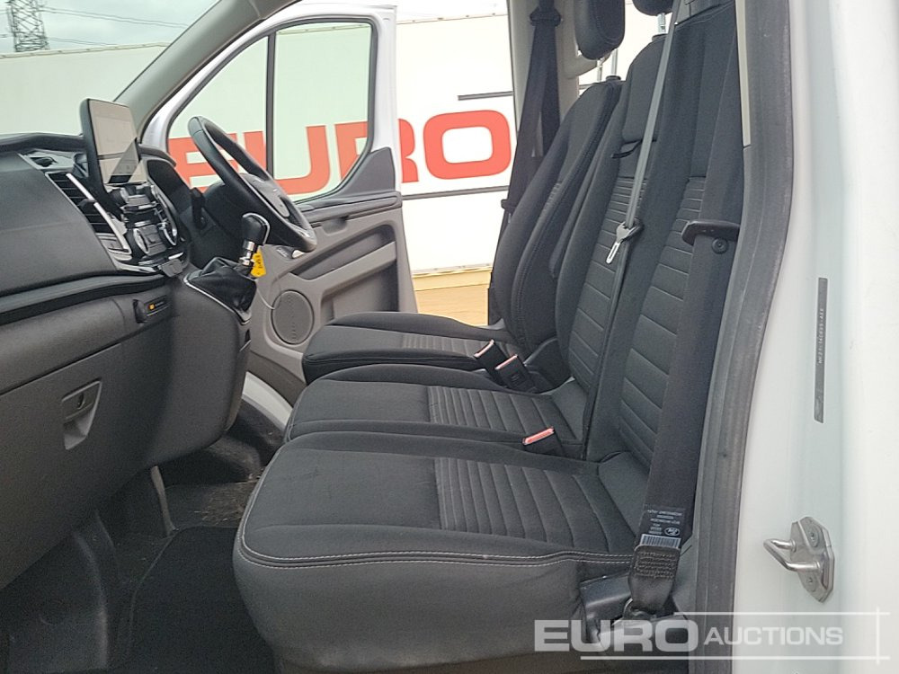 Легковой фургон, Грузопассажирский фургон 2023 Ford Transit Custom 320: фото 25