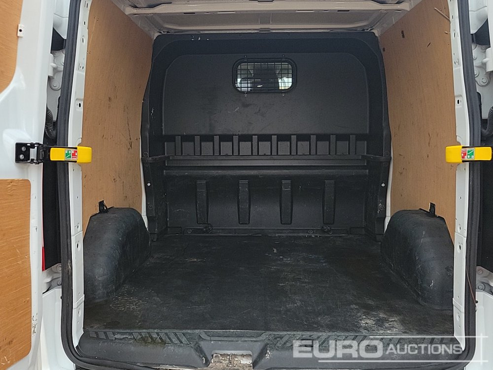 Легковой фургон, Грузопассажирский фургон 2023 Ford Transit Custom 320: фото 13