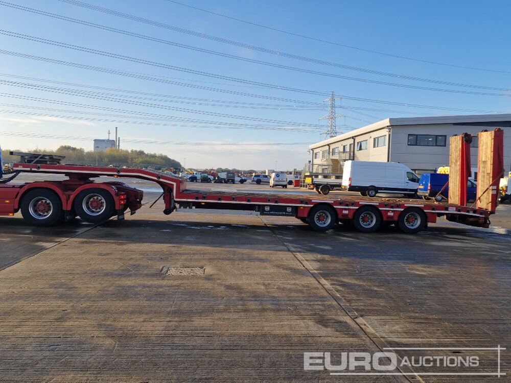 2023 McCauley Tri Axle Drop Neck Low Loader Trailer, Hydraulic Flip Toe Ramps, Neck Ramps, Outriggers - Низкорамный прицеп: фото 2 2023 McCauley Tri Axle Drop Neck Low Loader Trailer, Hydraulic Flip Toe Ramps, Neck Ramps, Outriggers - Низкорамный прицеп: фото 2