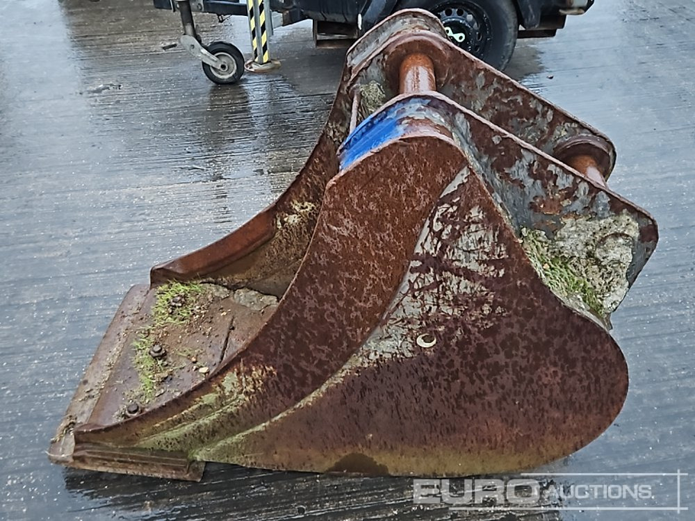 24" Scoop Bucket 65mm Pin to suit 13 Ton Excavator - Ковш: фото 2 24" Scoop Bucket 65mm Pin to suit 13 Ton Excavator - Ковш: фото 2