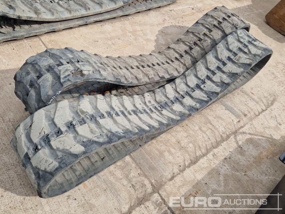 300x 52.5x80 Rubber Track (2 of) - Гусеница для Строительной техники: фото 1 300x 52.5x80 Rubber Track (2 of) - Гусеница для Строительной техники: фото 1
