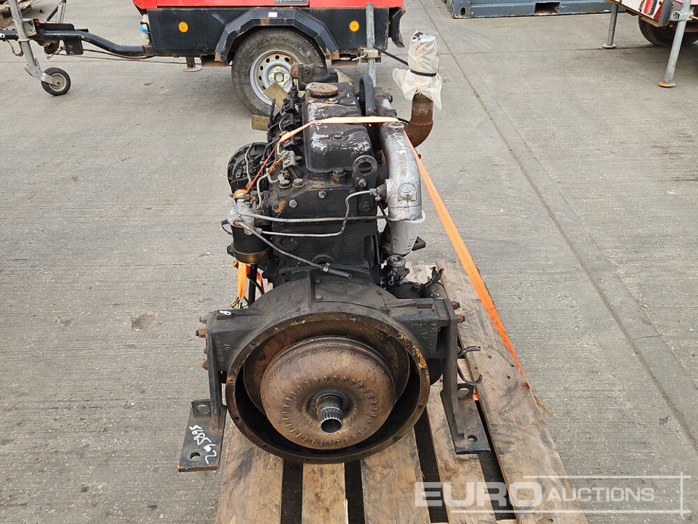 4 Cylinder Engine - Двигатель: фото 4 4 Cylinder Engine - Двигатель: фото 4