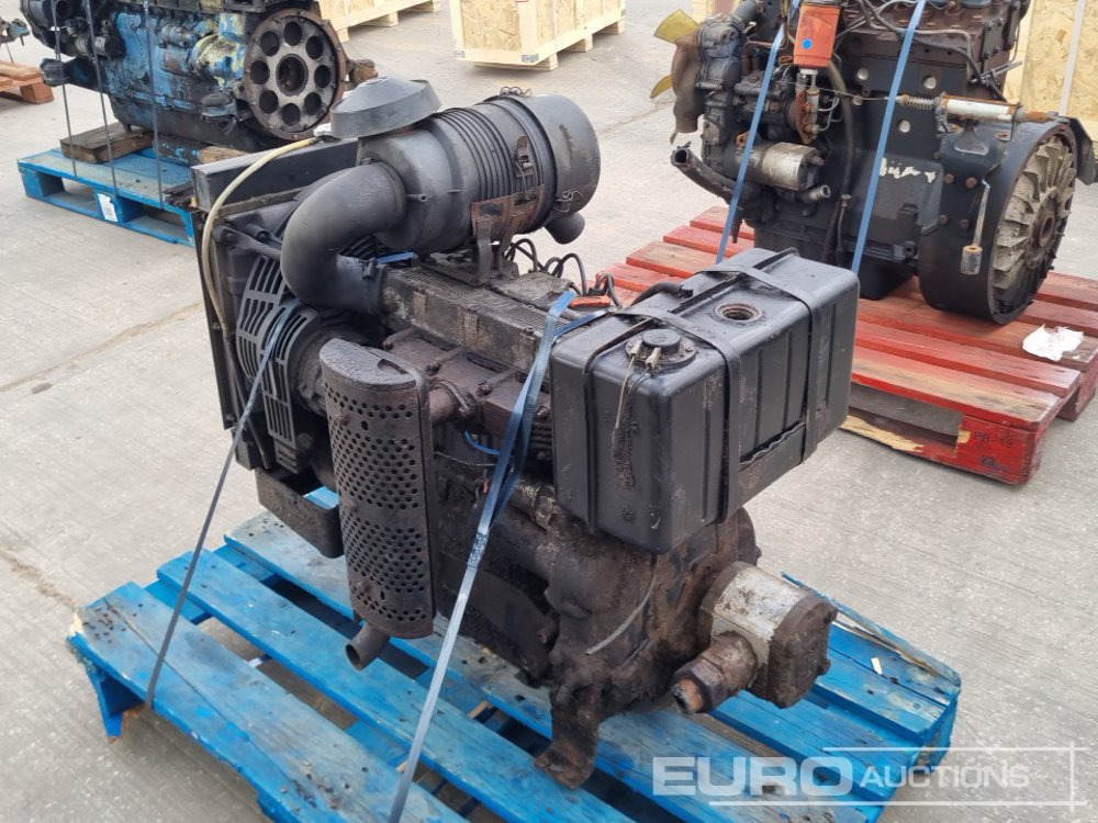 4 Cylinder Engine - Двигатель: фото 3 4 Cylinder Engine - Двигатель: фото 3