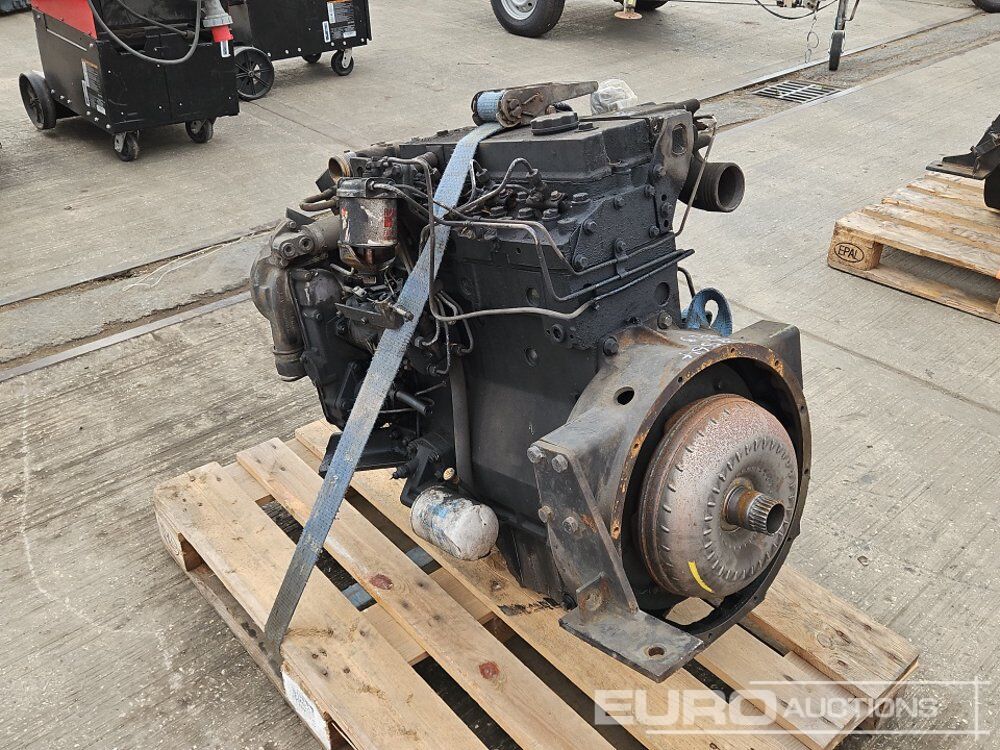 4 Cylinder Engine - Двигатель: фото 3 4 Cylinder Engine - Двигатель: фото 3