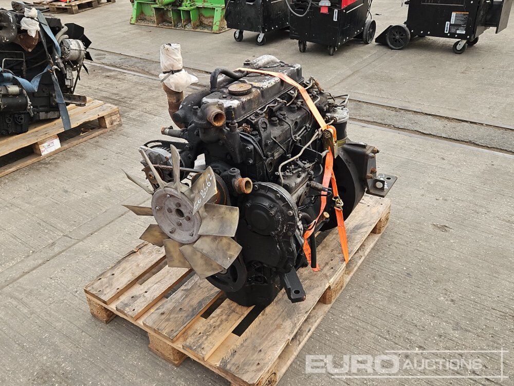 4 Cylinder Engine - Двигатель: фото 1 4 Cylinder Engine - Двигатель: фото 1
