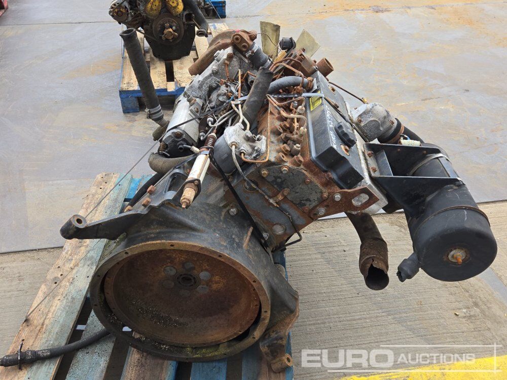 4 Cylinder Engine - Двигатель: фото 4 4 Cylinder Engine - Двигатель: фото 4