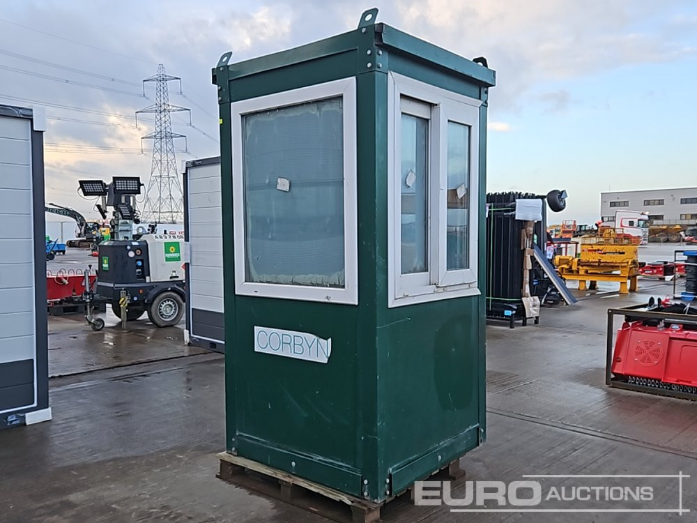 4'x4' Security Hut, Windows - Морской контейнер: фото 3 4'x4' Security Hut, Windows - Морской контейнер: фото 3