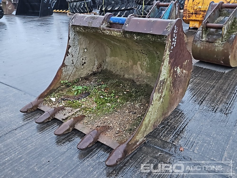 46" Scoop Bucket 65mm Pin to suit 13 Ton Excavator - Ковш: фото 1 46" Scoop Bucket 65mm Pin to suit 13 Ton Excavator - Ковш: фото 1